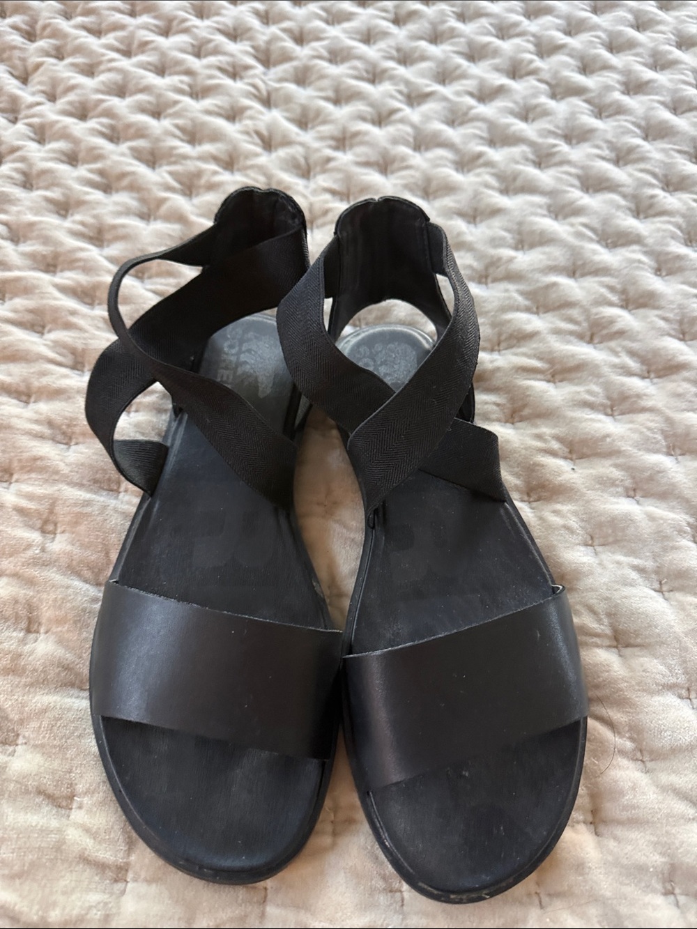 Sorrel Black Strappy Flat Sandals - Women